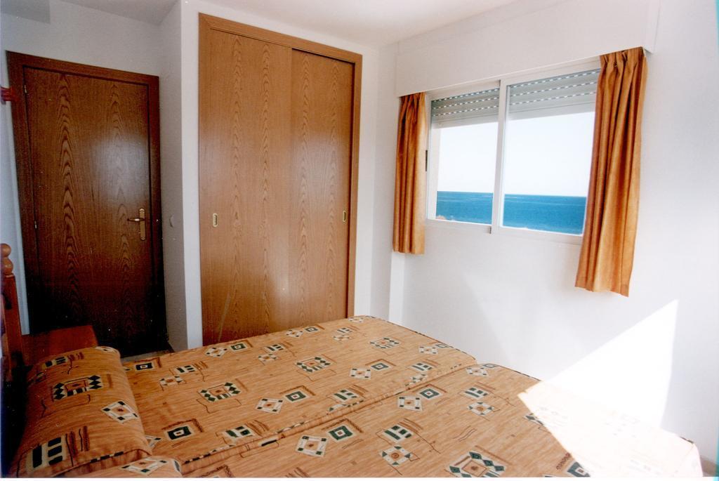 Apartamentos Turisticos Biarritz - Bloque I Gandía Exteriör bild