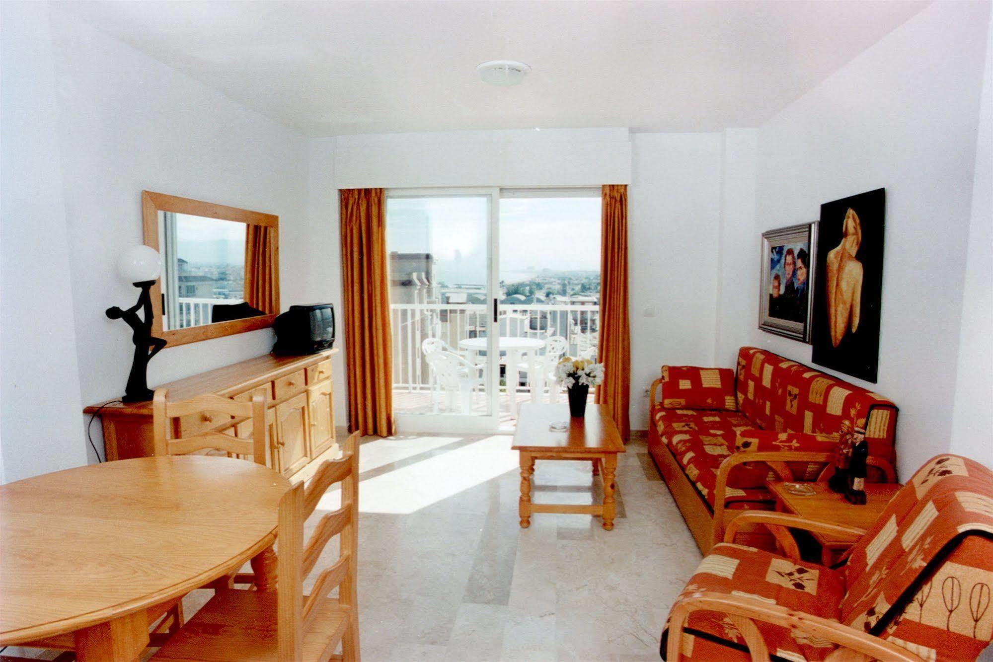 Apartamentos Turisticos Biarritz - Bloque I Gandía Exteriör bild