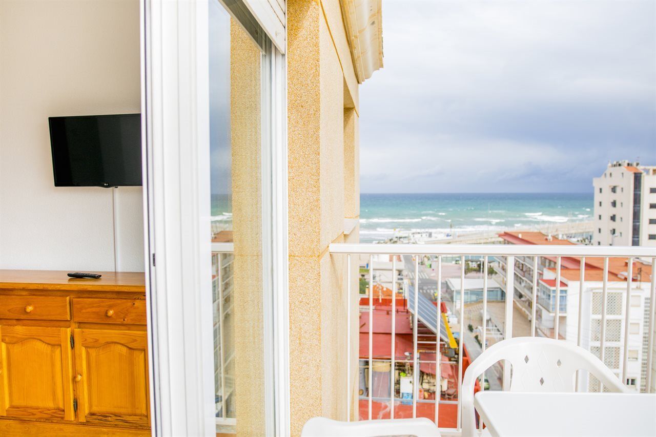 Apartamentos Turisticos Biarritz - Bloque I Gandía Exteriör bild