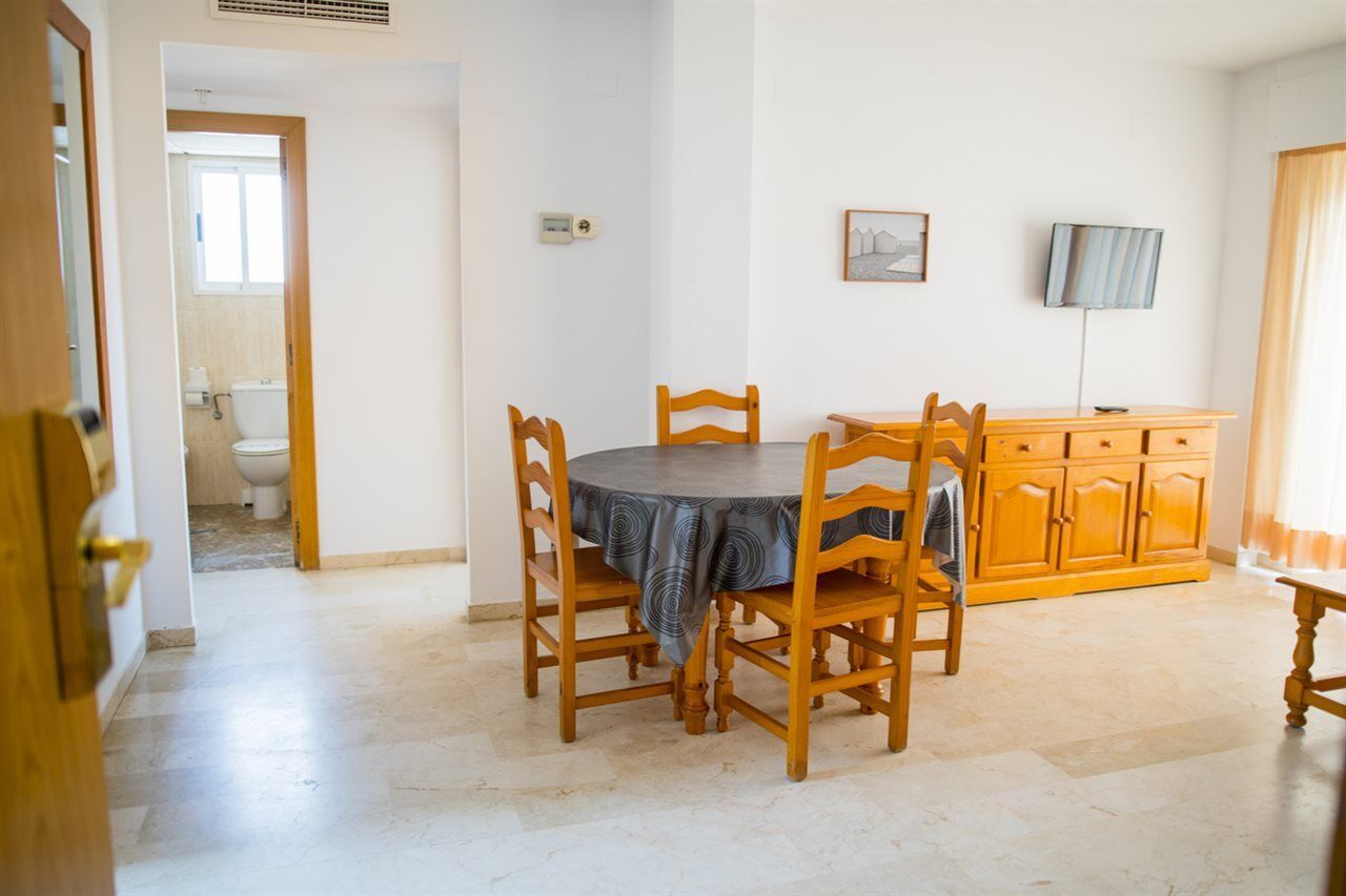 Apartamentos Turisticos Biarritz - Bloque I Gandía Exteriör bild